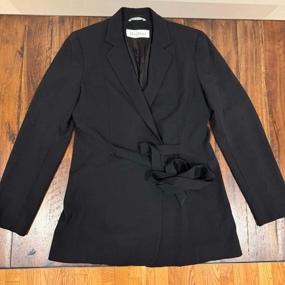 Max Mara wool blend black drapey wrap blazer size 42 EU/US size 6